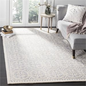 Safavieh Cambridge 5' X 8' Hand Tufted Wool Rug in Silver and Ivory