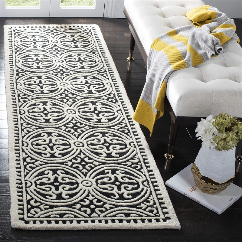 Safavieh Cambridge 2'6