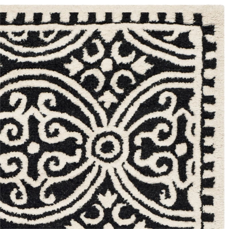 Safavieh Cambridge 2'6