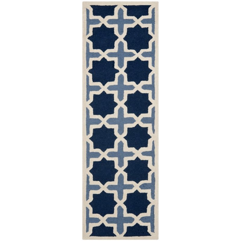 Safavieh Cambridge 4' Round Hand Tufted Wool Rug