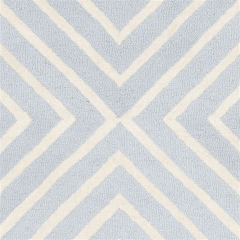 Safavieh Cambridge 5' X 7' Hand Tufted Wool Rug