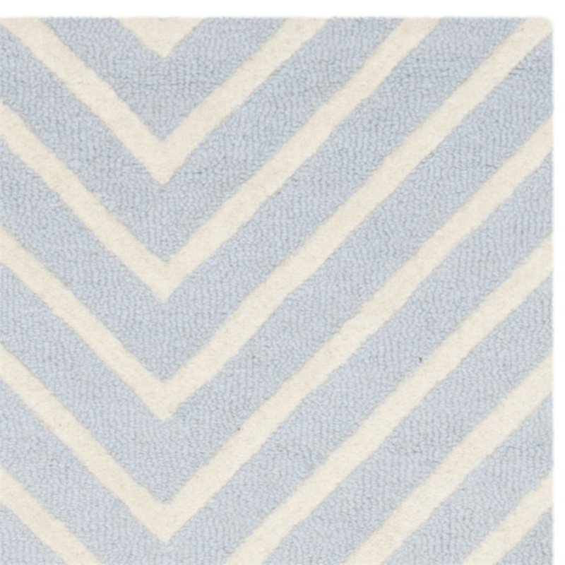 Safavieh Cambridge 5' X 7' Hand Tufted Wool Rug
