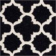Safavieh Cambridge 6' Round Hand Tufted Wool Rug