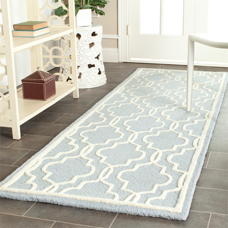 Safavieh Cambridge 2'-6
