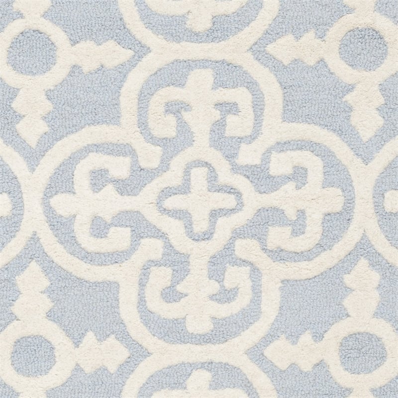 Safavieh Cambridge 2'6
