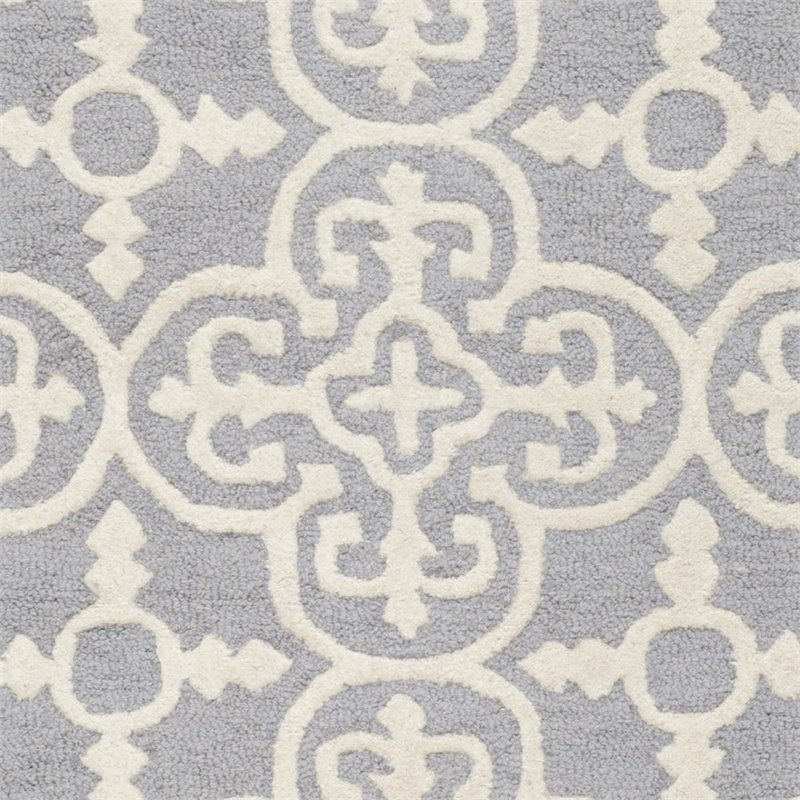 Safavieh Cambridge 6' Round Hand Tufted Wool Rug