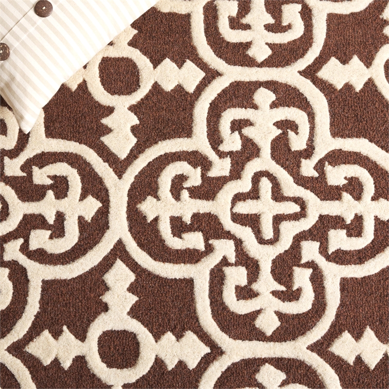 Safavieh Cambridge 2'6