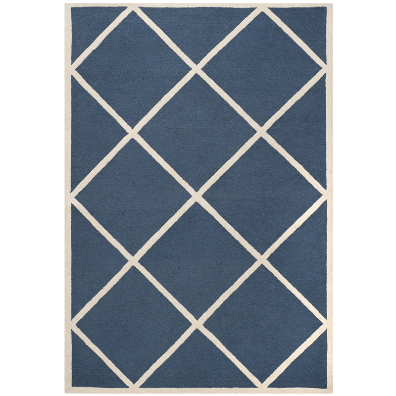 Safavieh Cambridge 4' X 6' Hand Tufted Wool Rug in Navy and Ivory