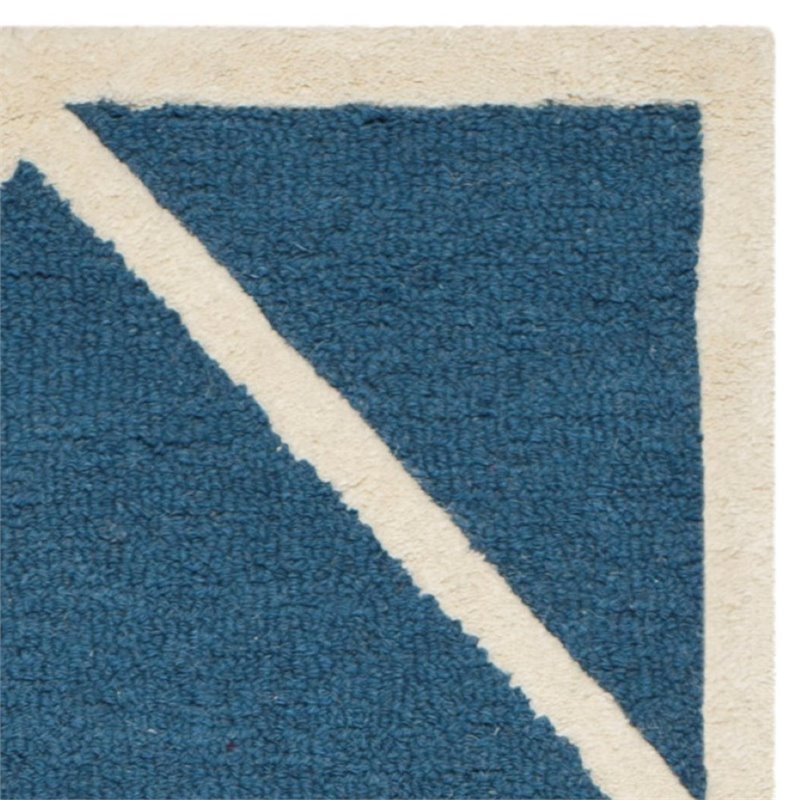 Safavieh Cambridge 6' Round Hand Tufted Wool Rug