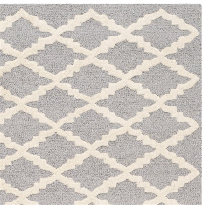 Safavieh Cambridge 6' Round Hand Tufted Wool Rug