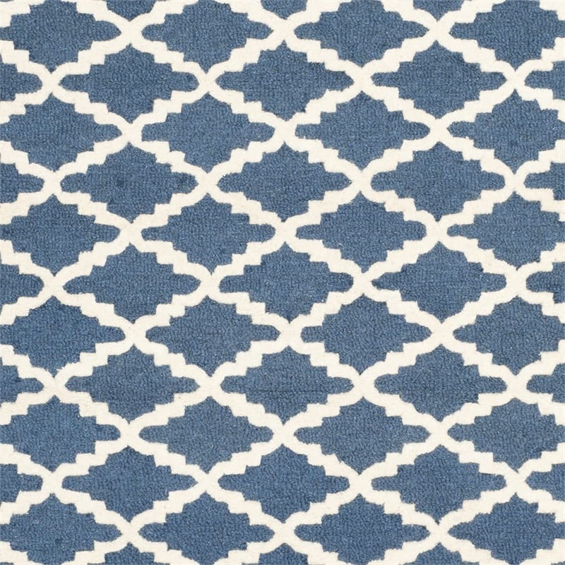 Safavieh Cambridge 8' X 10' Hand Tufted Wool Rug in Navy and Ivory