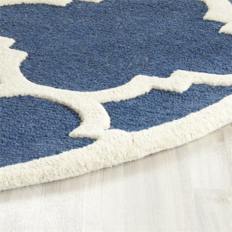 Safavieh Cambridge 10' Round Hand Tufted Wool Rug