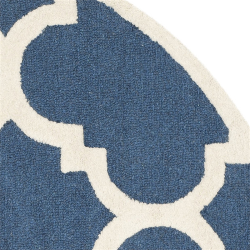 Safavieh Cambridge 8' Round Hand Tufted Wool Rug