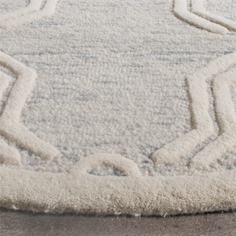 Safavieh Cambridge 6' Round Hand Tufted Wool Rug