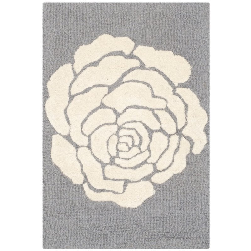 Safavieh Cambridge 4' X 6' Hand Tufted Wool Rug in Dark Gray and Ivory