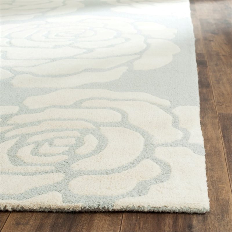 Safavieh Cambridge 6' Round Hand Tufted Wool Rug