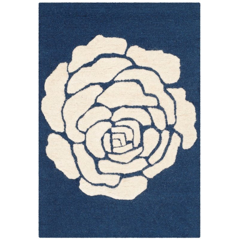 Safavieh Cambridge 6' X 9' Hand Tufted Wool Rug in Navy and Ivory