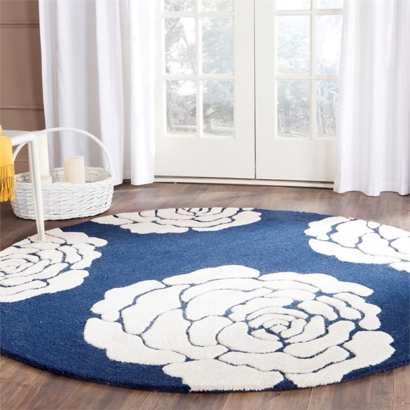 Safavieh Cambridge 6' Round Hand Tufted Wool Rug