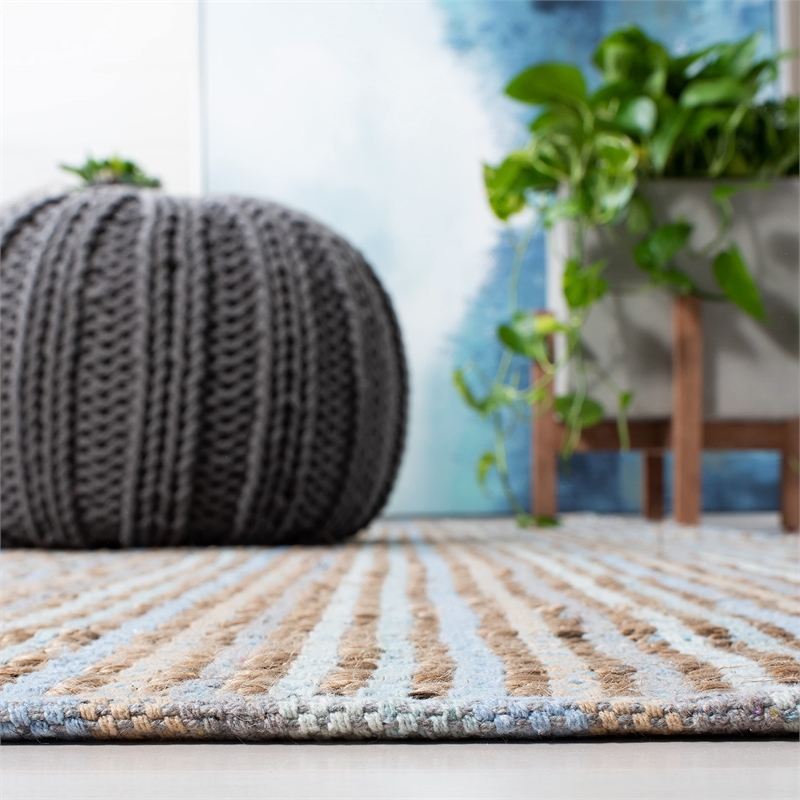 Safavieh Cape Cod 6' Square Hand Woven Rug in Gray