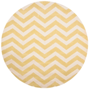 Safavieh Chatham 7' X 7' Round Wool Hand Tufted Rug in Gold / Ivory