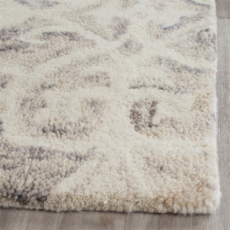 Safavieh Chatham 6' X 9' Hand Tufted Wool Rug in Light Gray and Ivory