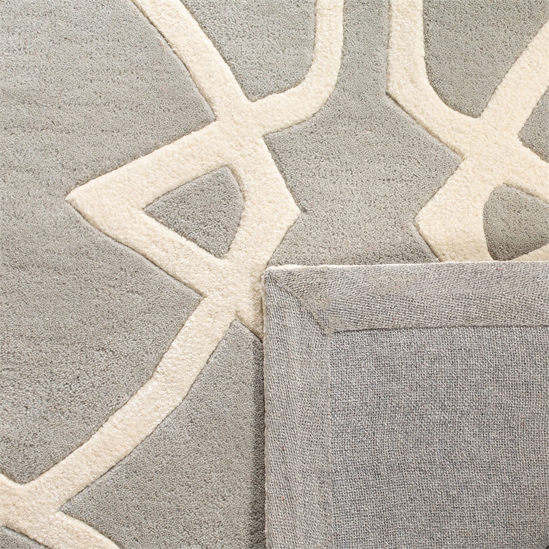 Safavieh Capri 2' X 3' Hand Tufted Wool Pile Rug in Gray and Ivory