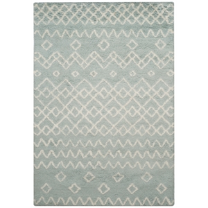 Safavieh Casablanca 6' X 9' Wool Hand Tufted Rug in Blue / Ivory