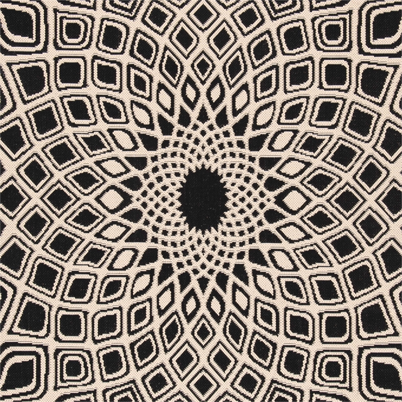 Safavieh Courtyard 6'7