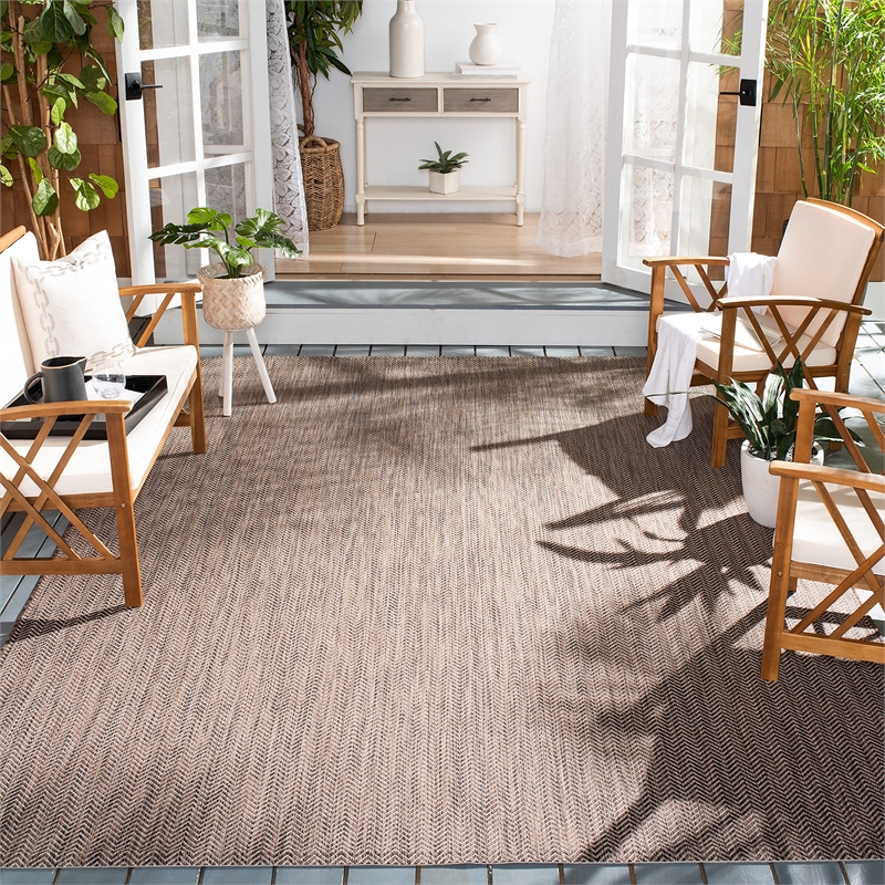 Safavieh Courtyard 8' X 11' Power Loomed Rug in Brown and Beige