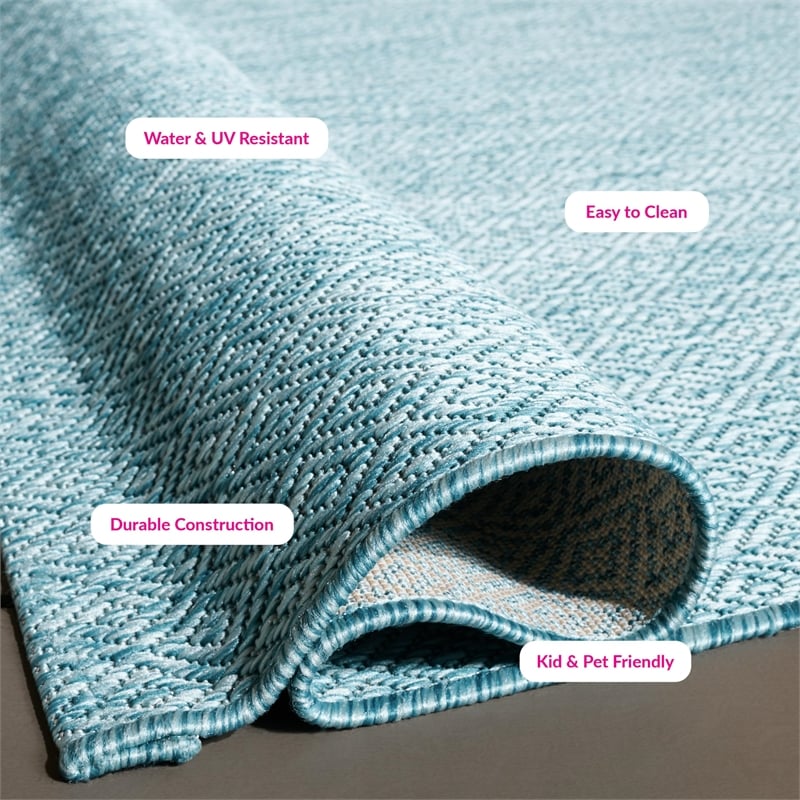 Safavieh Courtyard 8' X 11' Power Loomed Rug in Aqua and Aqua
