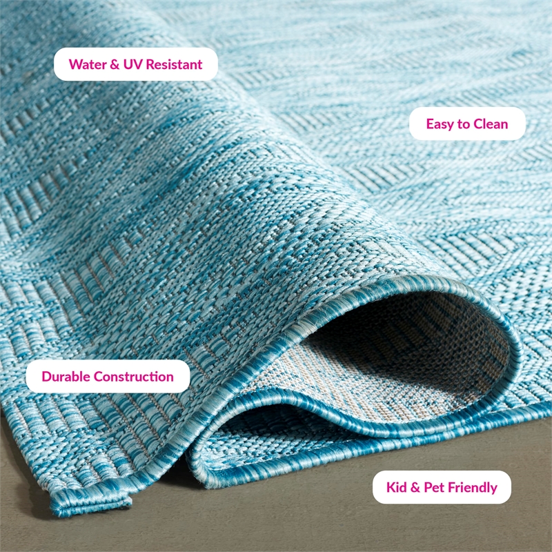 Safavieh Courtyard 8' X 11' Power Loomed Rug in Aqua and Aqua