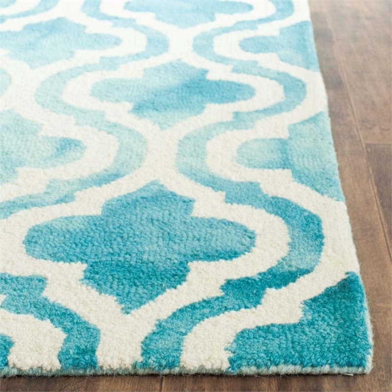 Safavieh Dip Dye 4' X 6' Hand Tufted Wool Rug in Turquoise and Ivory