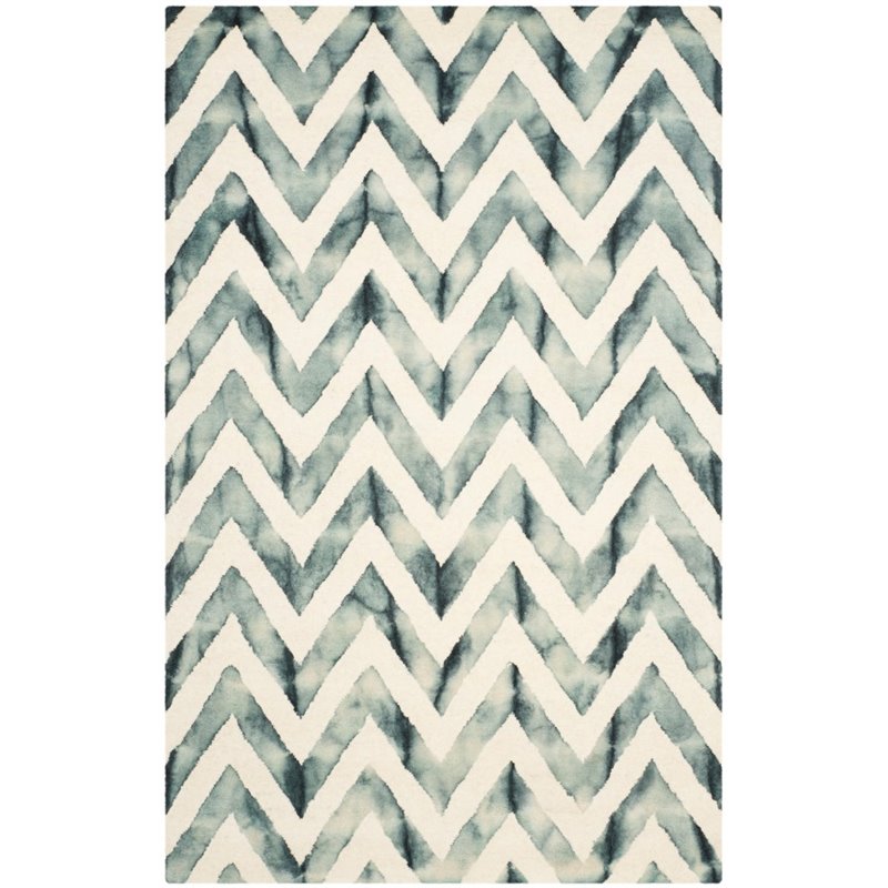 Safavieh Dip Dye 7' Round Hand Tufted Wool Rug in Ivory and Gray