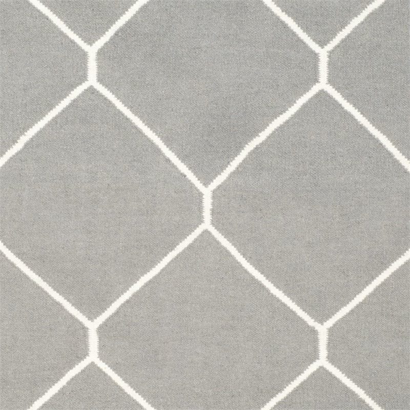 Safavieh Dhurries 3' X 5' Hand Woven Flat Weave Rug in Gray and Ivory
