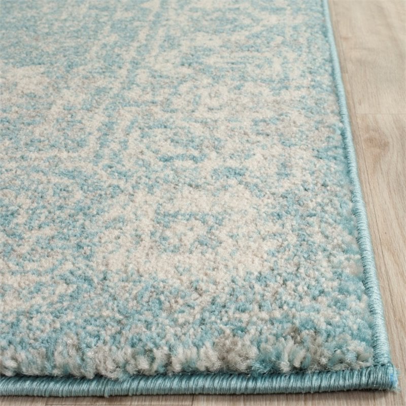 Safavieh Evoke 8' X 10' Power Loomed Rug in Light Blue and Ivory