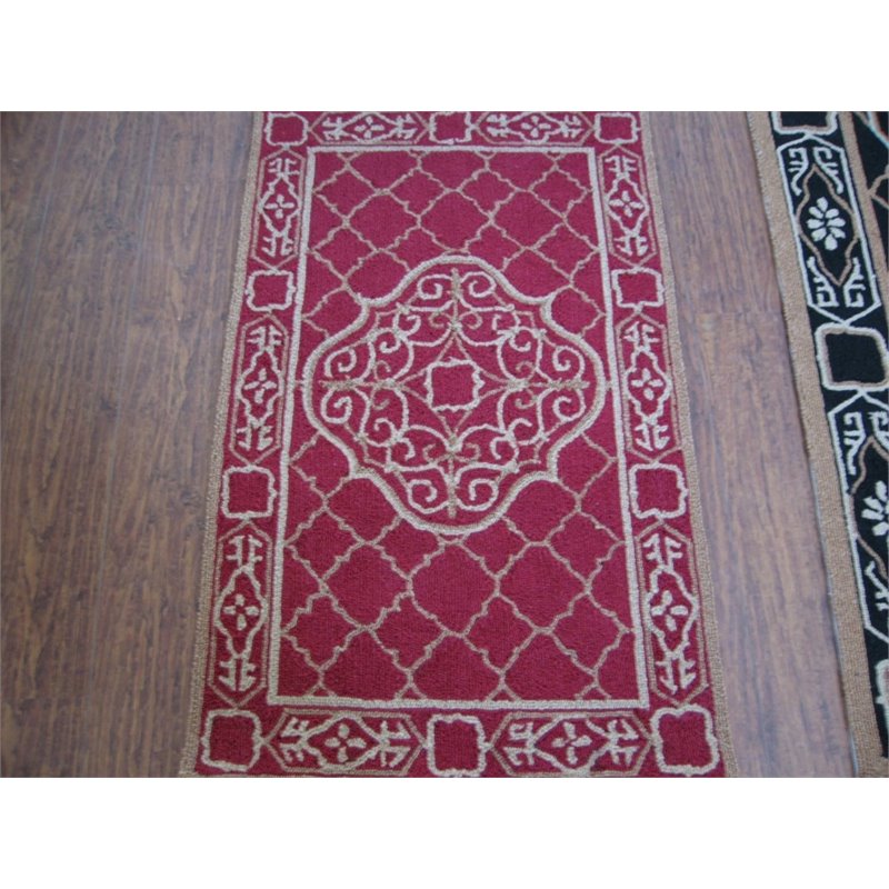 Safavieh DuraRug 4' X 6' Hand Hooked Rug in Ivory and Gold