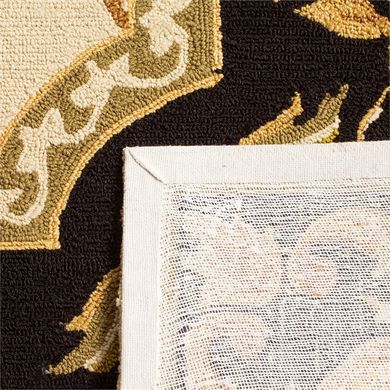 Safavieh DuraRug 6' X 9' Hand Hooked Rug in Ivory and Black