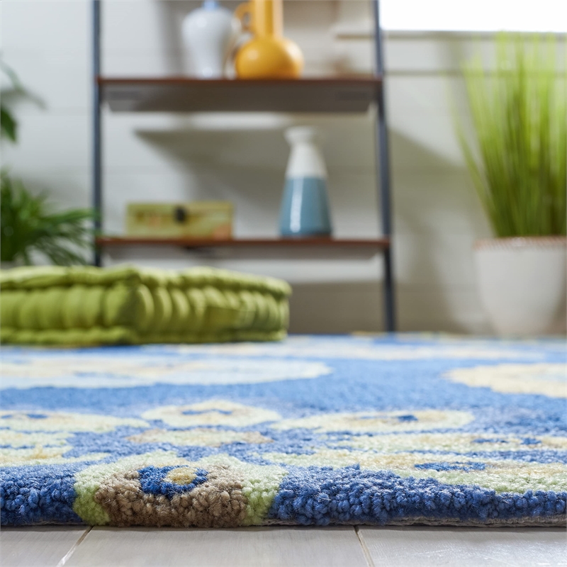 Safavieh Four Seasons 5' X 7' Hand Hooked Polyester Pile Rug in Navy
