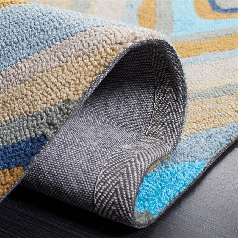 Safavieh Four Seasons 4' X 6' Hand Hooked Rug in Ivory and Blue