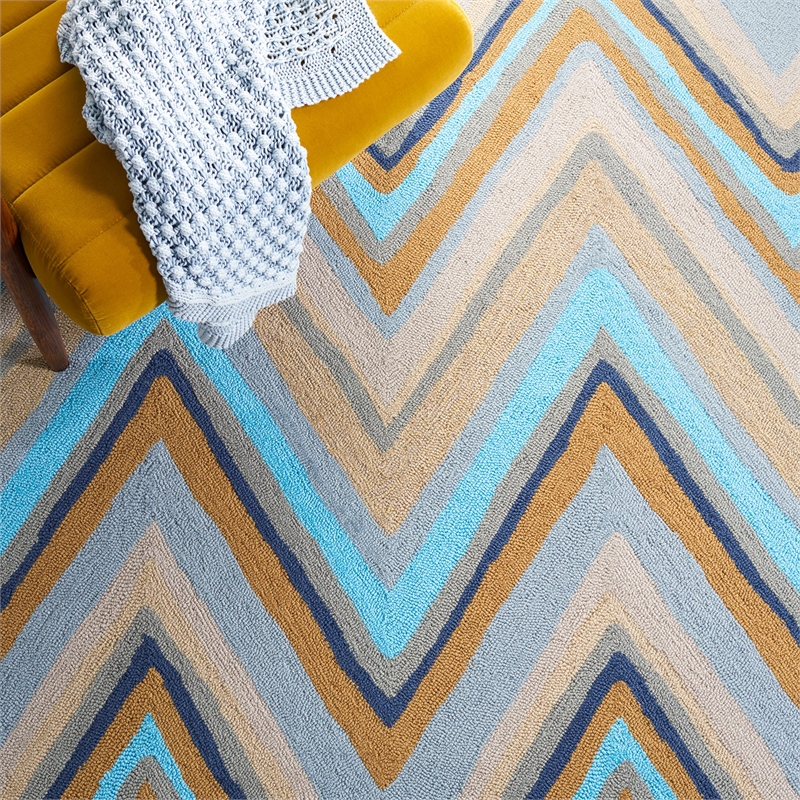 Safavieh Four Seasons 4' X 6' Hand Hooked Rug in Ivory and Blue
