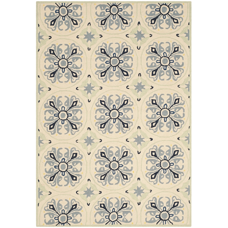 Safavieh Four Seasons 4' X 6' Hand Hooked Rug in Ivory and Blue