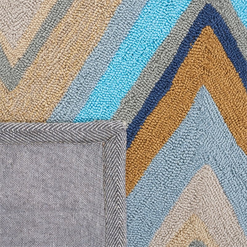 Safavieh Four Seasons 4' X 6' Hand Hooked Rug in Ivory and Blue