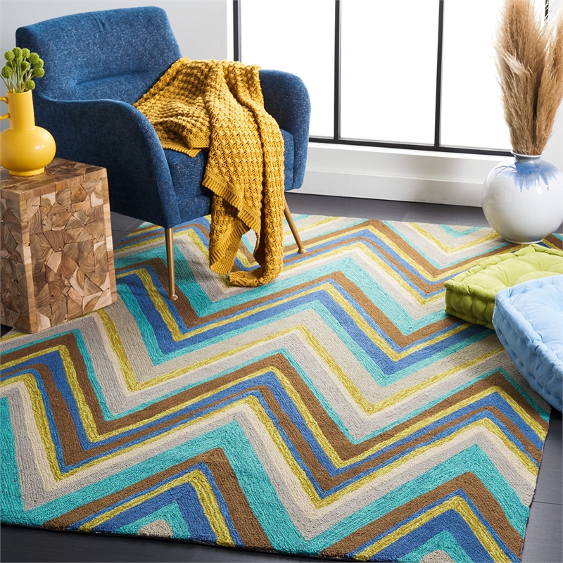 Safavieh Four Seasons 4' X 6' Hand Hooked Rug in Spa and Dark Brown