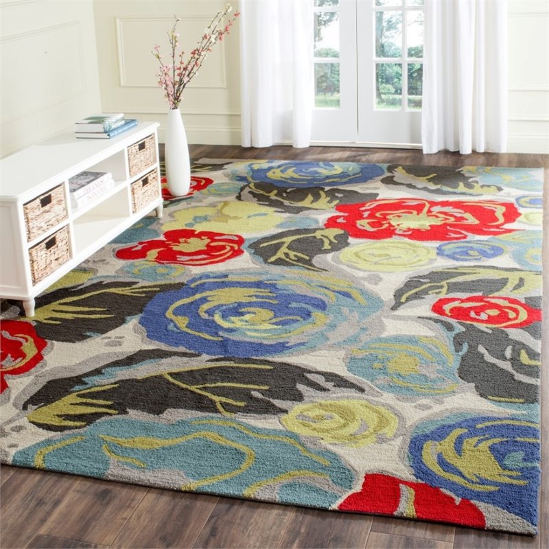 Safavieh Four Seasons 4' X 6' Hand Hooked Polyester Pile Rug in Ivory