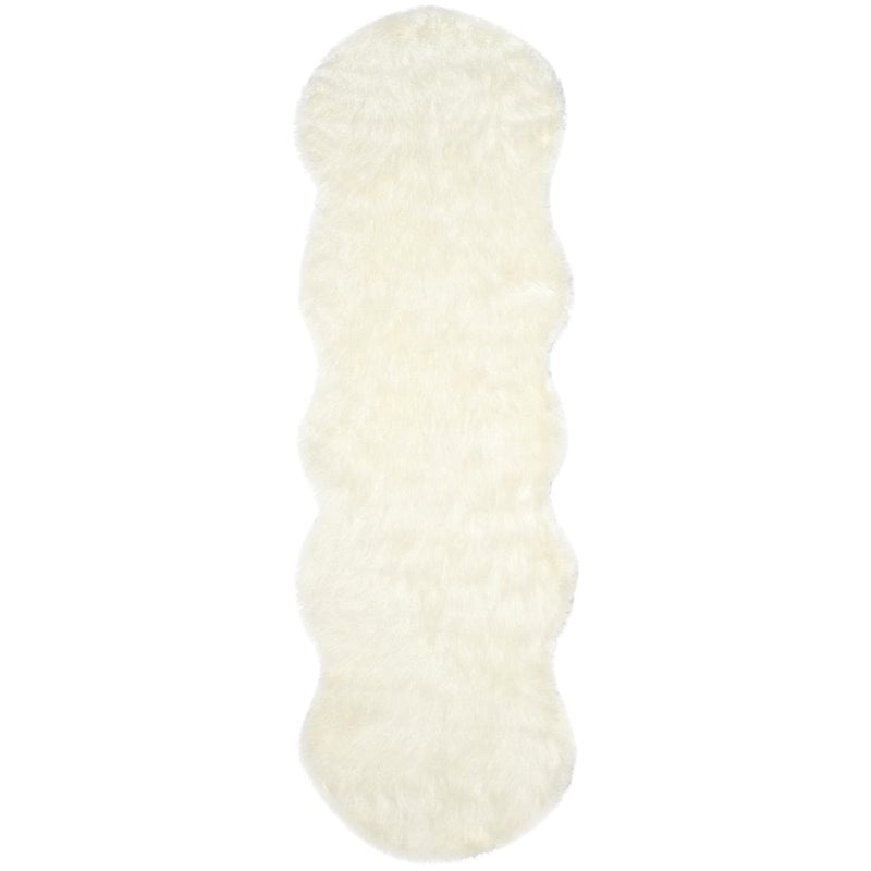 Safavieh Faux Sheep Skin 2'6