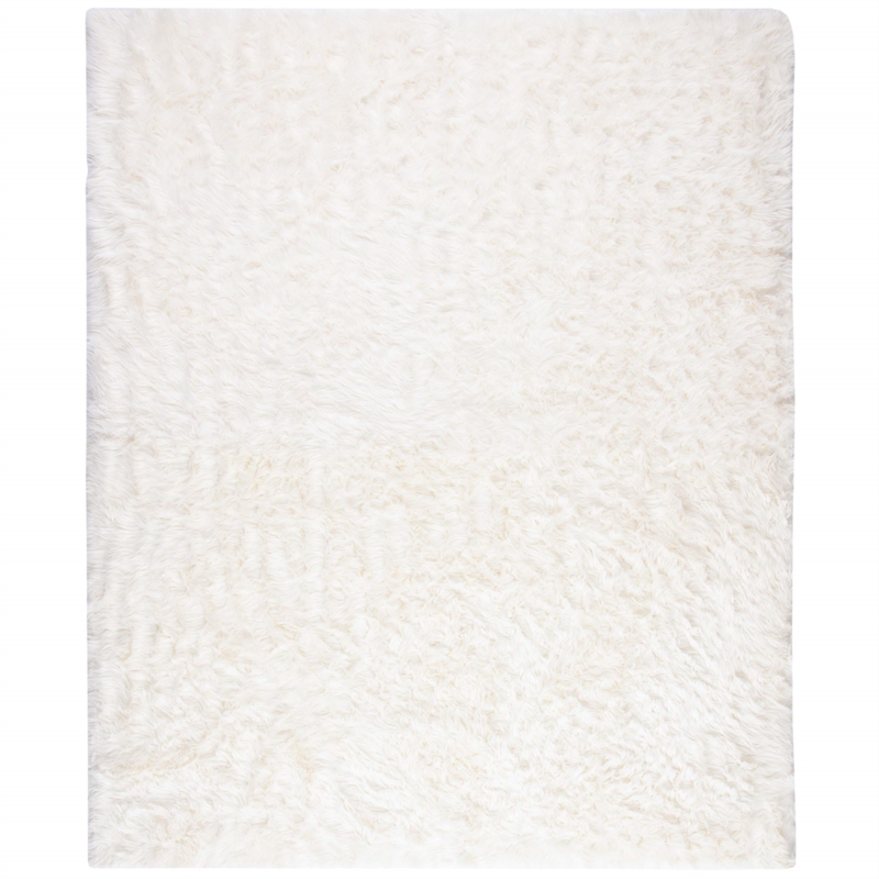 Safavieh Faux Sheep Skin 9' X 12' Power Loomed Acrylic Rug in Ivory
