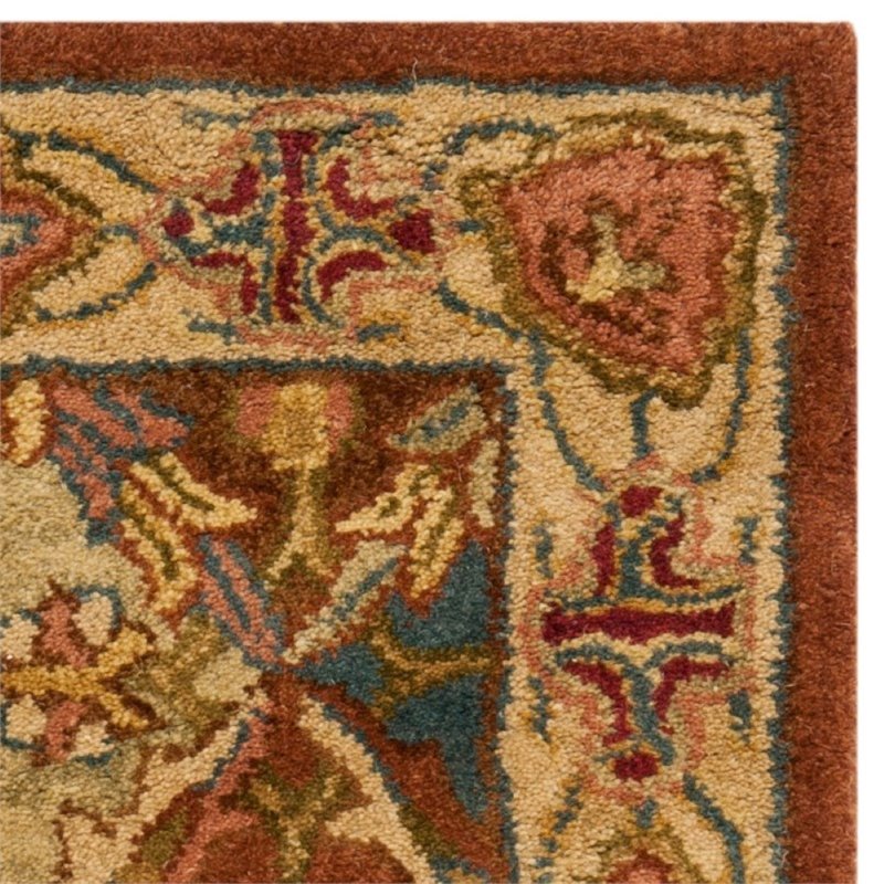 Safavieh Heritage 6' Round Hand Tufted Wool Rug