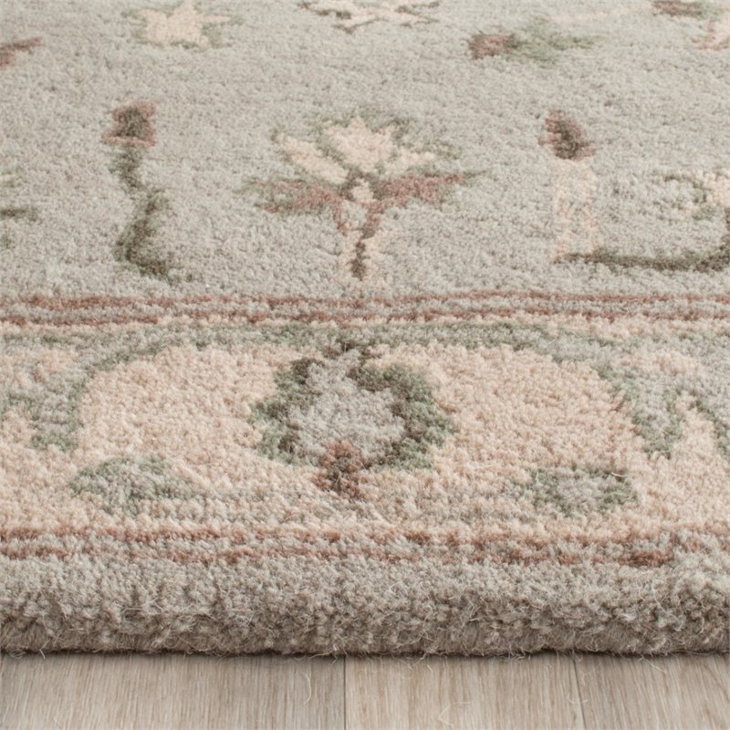 Safavieh Heritage 6' Round Hand Tufted Wool Rug in Beige and Gray