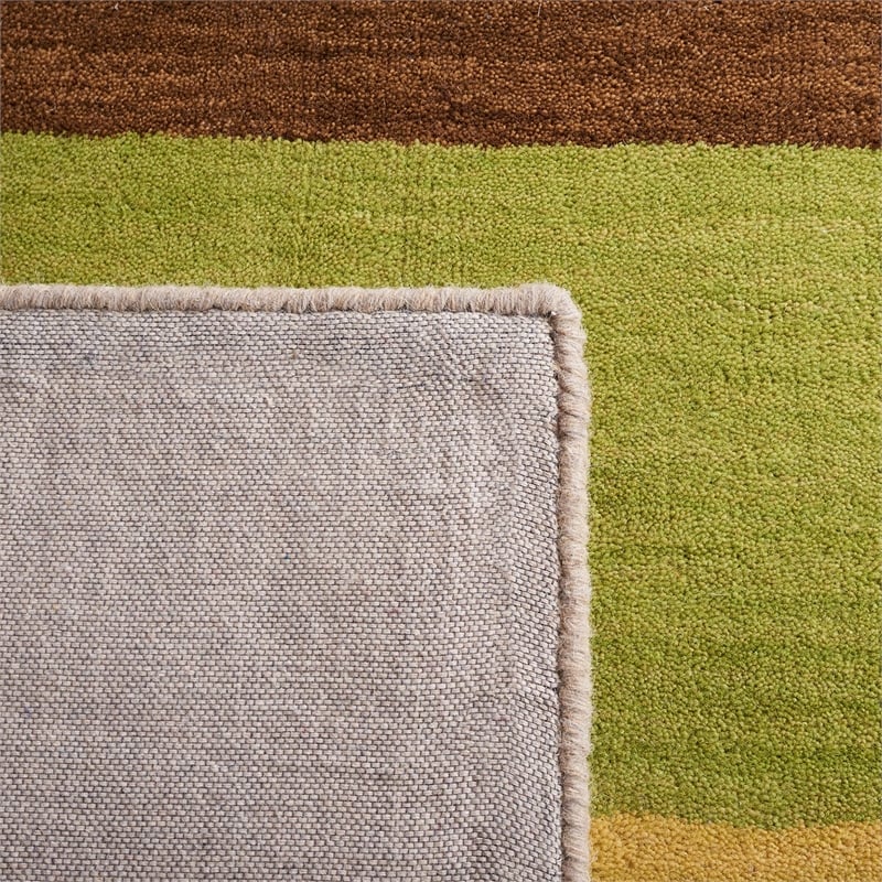 Safavieh Himalaya 6' X 9' Hand Loomed Wool Pile Rug in Yellow