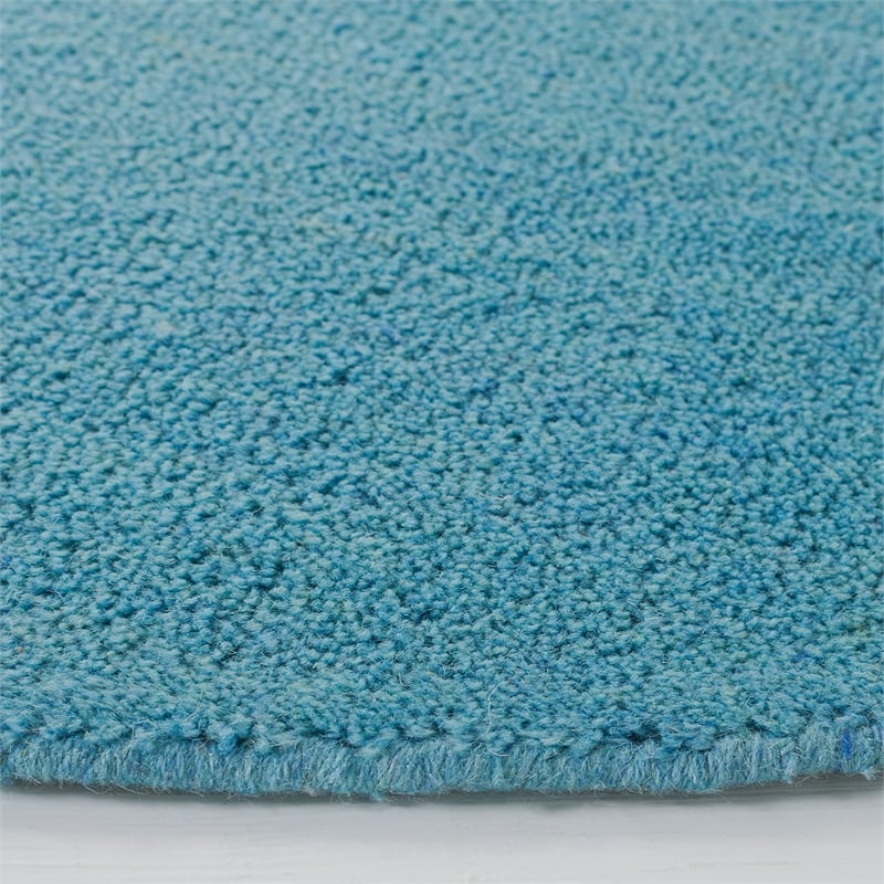 Safavieh Himalaya 6' Round Hand Loomed Wool Pile Rug in Turquoise